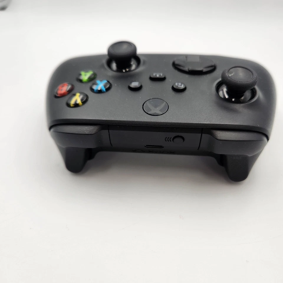 Xbox Wireless Controller 1914 Black Tested Powers On Buttons Good Microsoft OEM - Image 3 of 4