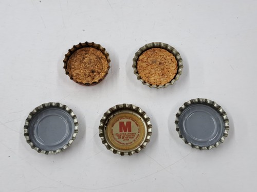 Vintage Set mit fünf bunten Pepsi-Cola Kronkorken. Guter Zustand - Bild 7 von 7