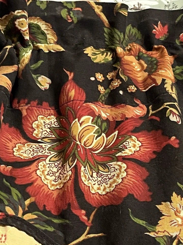 Черная цветочная занавеска с волнистым узором из жако-бобов - Изображение 3 из 4