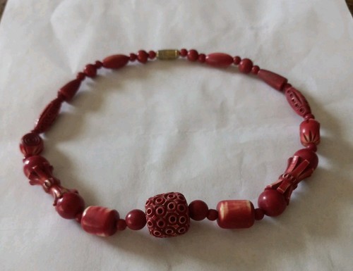 14 Zoll rote Perlenkette - Bild 1 von 3