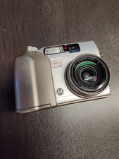 Olympus Camedia C-3020 7.5x Zoom 3.2MP Digital Camera Silver Tested