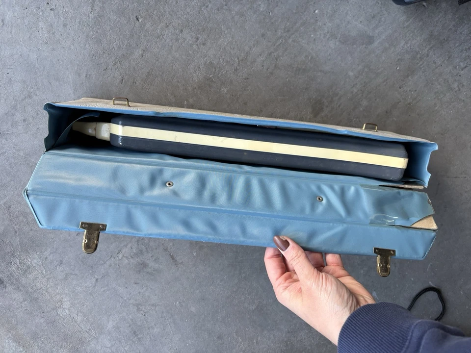 PIANO MELODICA HOHNER 26 VINTAGE CON ESTUCHE Foto 3 de 4