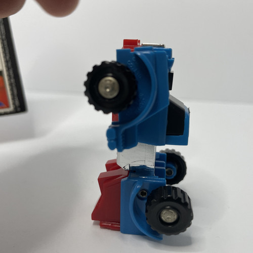 1984 G1 Transformers Gears with Nice Full Cardback With Bubble. Great Condition - Picture 10 of 14