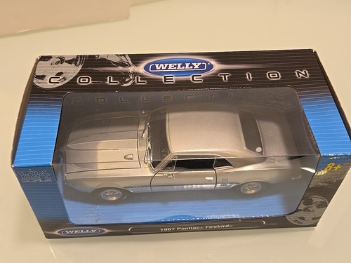 Welly 22502 1:24 1967 Pontiac Firebird Silver Chrome Diecast Metal Model Car - Picture 4 of 11