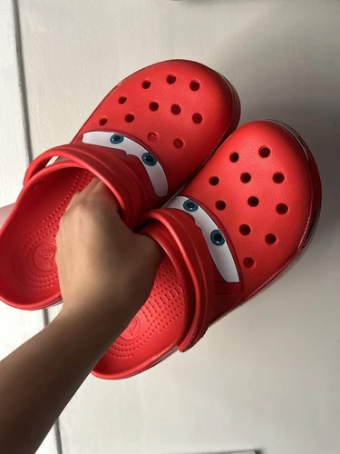NEW Crocs Lightning McQueen Adult Men's Sz 8 Men