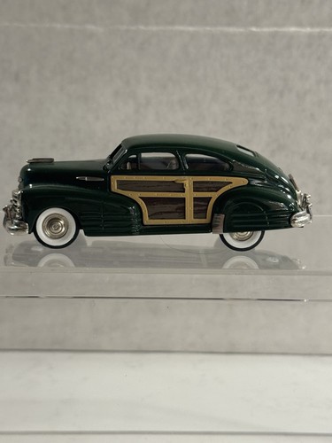 BROOKLIN BRK 50 1948 CHEVROLET FLEETLINE AERO SEDAN GREEN WOODY 1:43 New In Box - Picture 3 of 13