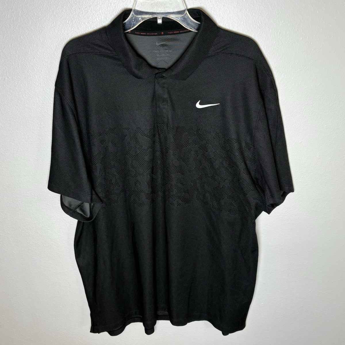 Nike Dri-FIT ADV Tiger Woods Collection Mock Neck Golf Shirt