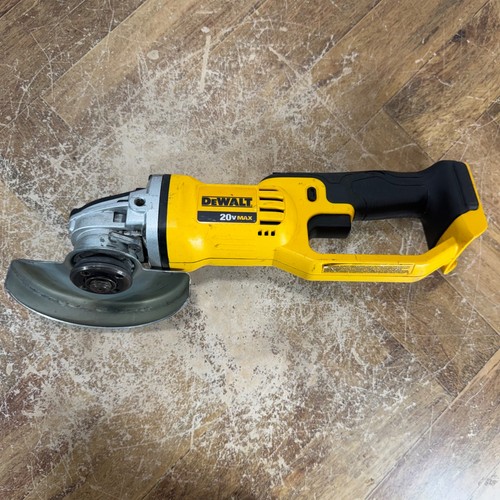 Dewalt DCG412 20V MAX inalámbrico 4,5 pulgadas / 5 in. Amoladora angular - Solo herramienta - Imagen 1 de 11