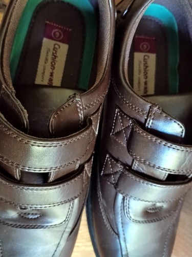Men's Shoe BROWN Cushion-Walk Lightweight Wide Easy touch-fasten /2-strap SIZE 9 - Picture 3 of 5