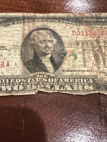 1928 D Circulated Two Dollar Bill $2 Note Red Seal Old Paper Fancy D01130768A - Picture 4 of 10