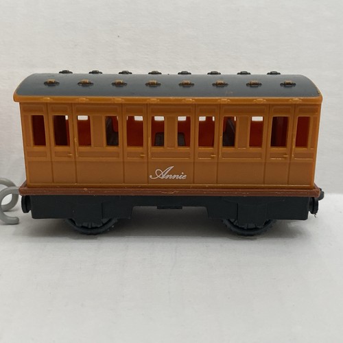 Thomas Friends Cars Annie And Clarabel 2019 Gullane Train Toy Mattel - Picture 5 of 17