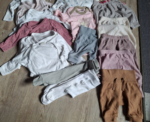 Baby 21 Teile Body´s Kurzarm -Langarm Hosen Strumpfhosen Gr. 56 - Bild 3 von 5