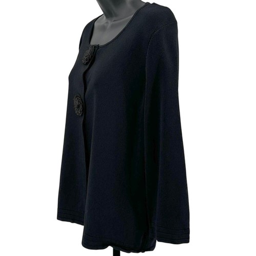 Cable & Gauge Sweater WMNS M Ribbed 3D Flower Button Cardigan Black Round Neck - Picture 3 of 6