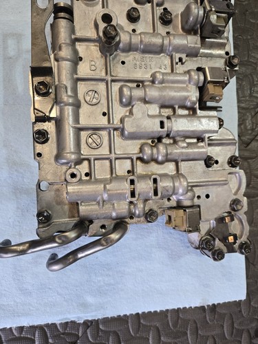 97 Toyota 4runner V6 Automatic Transmission Valve Body OEM - Picture 3 of 14