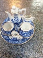 Blue Willow Miniature Porcelain Gold Rimmed Doll Tea Set Collectible 9 pcs