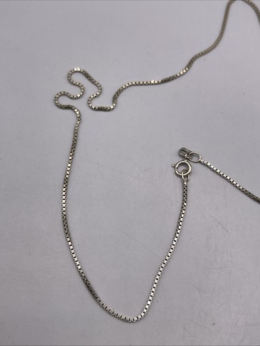 Italy 585 Solid (14K) White Gold Chain Necklace 16" 2.4 Gr - Picture 2 of 6