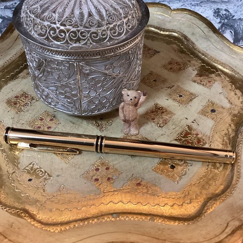gold metal fountain pen with clip #d821da