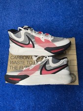 Size 11m - Nike Kyrie 8 White University Red
