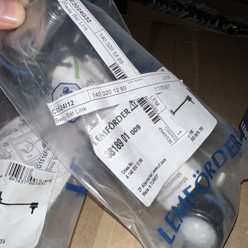 Set (4) Mercedes Benz Sway Bar Links + Bushings Front - Lemforder Genuine Parts - Picture 4 of 7