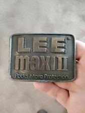 LI12111 VINTAGE 1970's LEE MAXI ll PACK MORE PROTECTION BELT BUCKLE