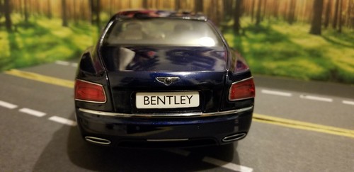 RARE BENTLEY FLYING SPUR W12 PEACOCK BLUE KYOSHO 1:18 SCALE **READ** - Picture 9 of 12