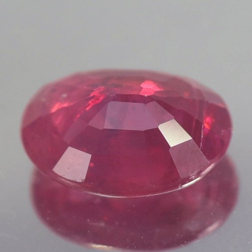 1.62CT CHARMIMG AA UNHEATED OVAL RED RUBY NATURAL - Picture 3 of 3