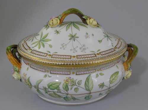 Flora Danica Terrine oval 3559 mit Presentoir 3561 Royal Copenhagen 1. Wahl TOP - Bild 9 von 18