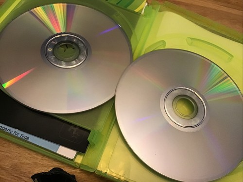 Grand Theft Auto V Microsoft Xbox 360 2013 Excellent With Map Manual And Case - Picture 5 of 8