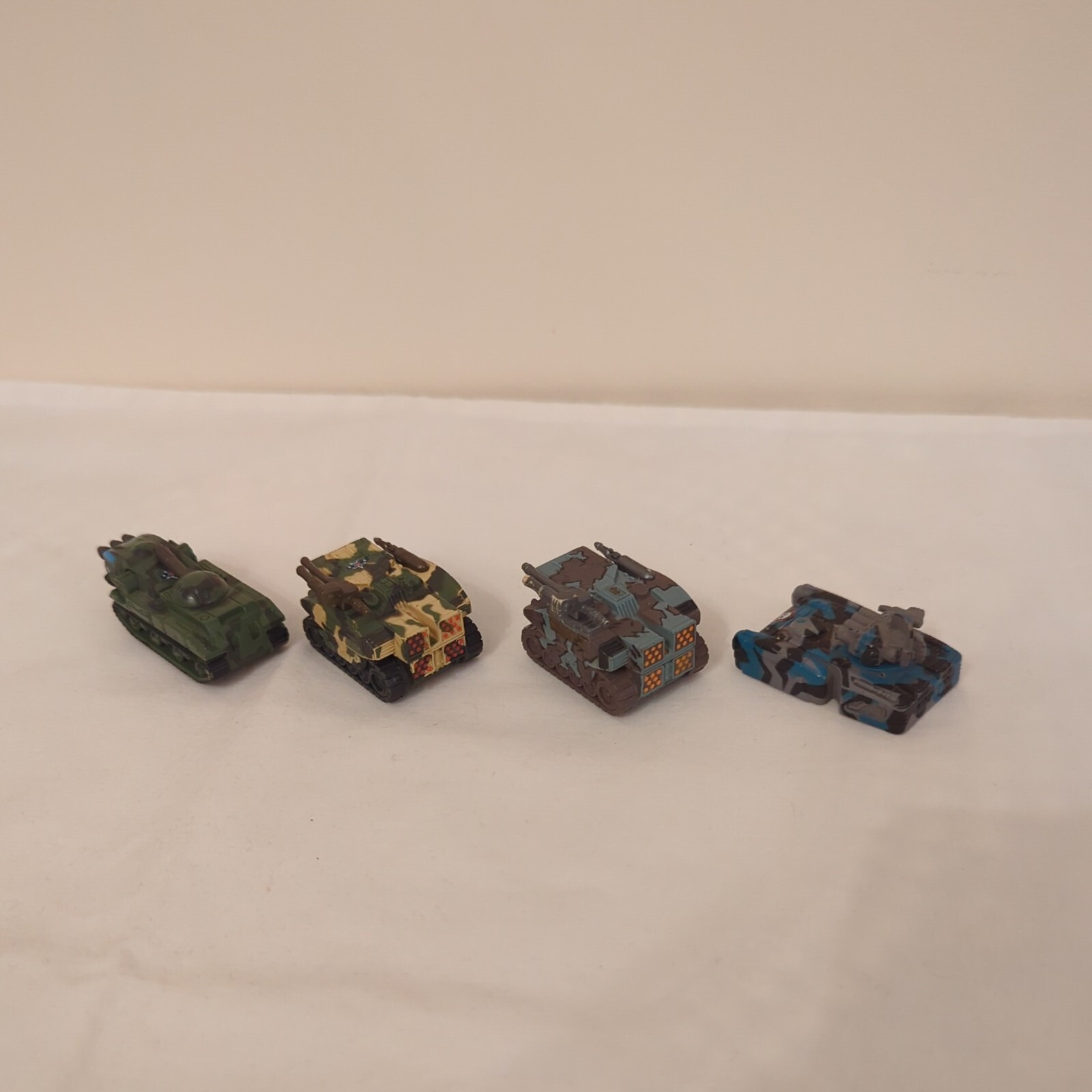 Galoob Micro Machines Military Bundle Warhorse Tanks vehicles Vintage