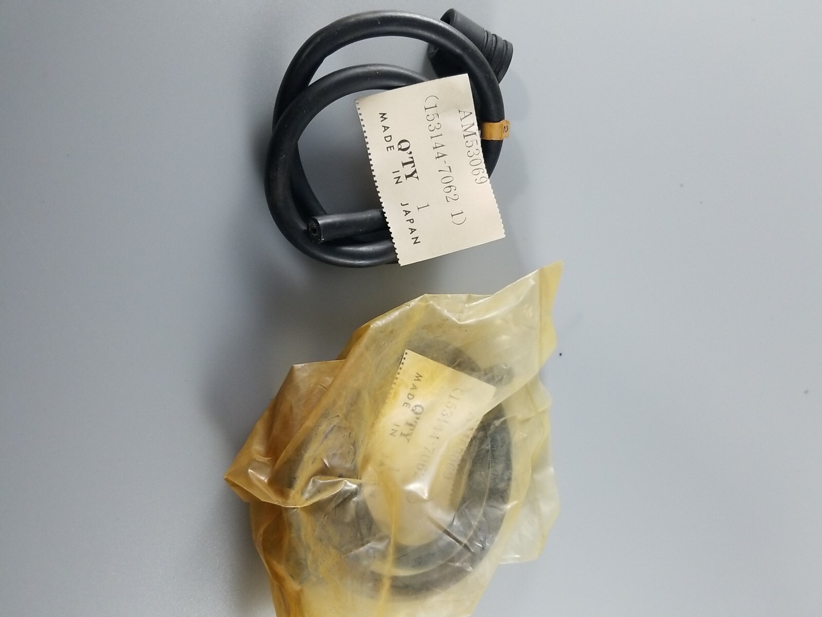 Loc 22 qty of 2 John Deere snowmobile spark plug wires AM53069. eBay