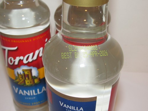 3 Torani Vanilla Syrup 25.4 Oz 750 mL Full Size Coffee Soda Boba Tea Flavoring - Picture 3 of 3