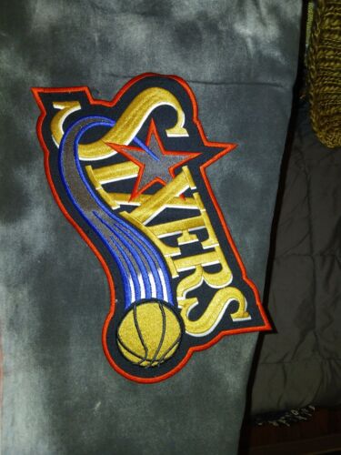 Jeans Karl Kani vintage Philadelphia 76ers personalizzati 38x34 unici nel loro genere - Foto 4 di 16