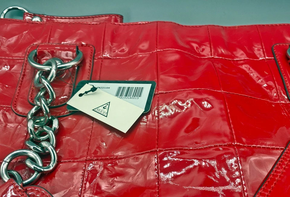 Bolso de Hombro GUESS Bastille PM Rojo Lannex Foto 2 de 4