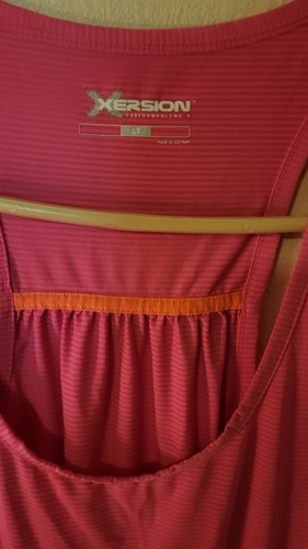 Camiseta sin mangas Xersion para mujer grande cuello redondo espalda corredora, botella rosa banda de secado rápido - Imagen 9 de 24