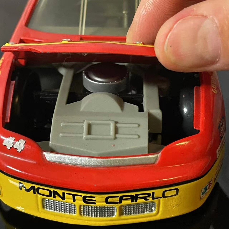 Vintage Revell 1991 David Green #44 Slim Jim Monte Carlo Diecast 1/24 Nascar - Image 4 of 4