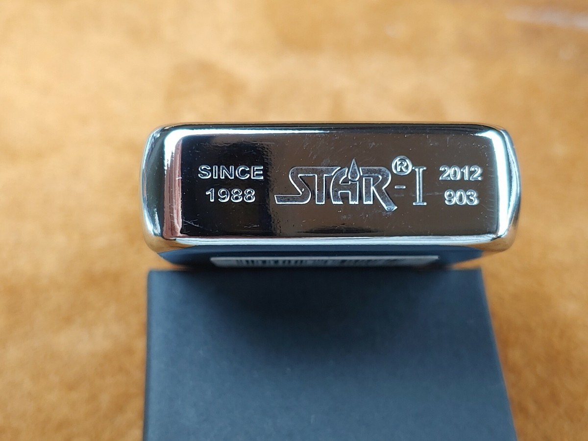 Fake Starページ Supreme Tsubota Pearl Hard Edge Lighter (FW19) - $38