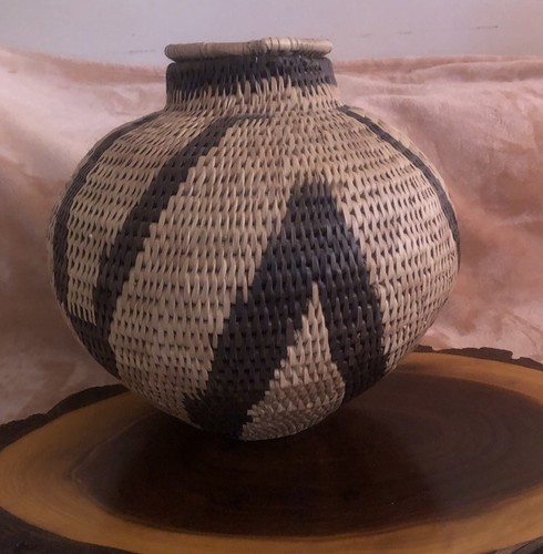 VTG 70s Zulu Beer Basket ?zig Zag Design- Handwoven South African Art Very Large - Picture 2 of 10