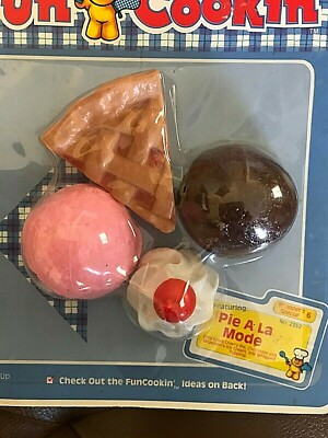 1987 NEW HONG KONG   REALISTIC FAKE FAUX FUN FOOD  4pc PIE ICE CREAM WHIP CREAM 