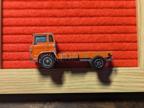 Diecast YATMING Red Dump Truck (No Dump) Hong Kong Toy Car - Afbeelding 1 van 8