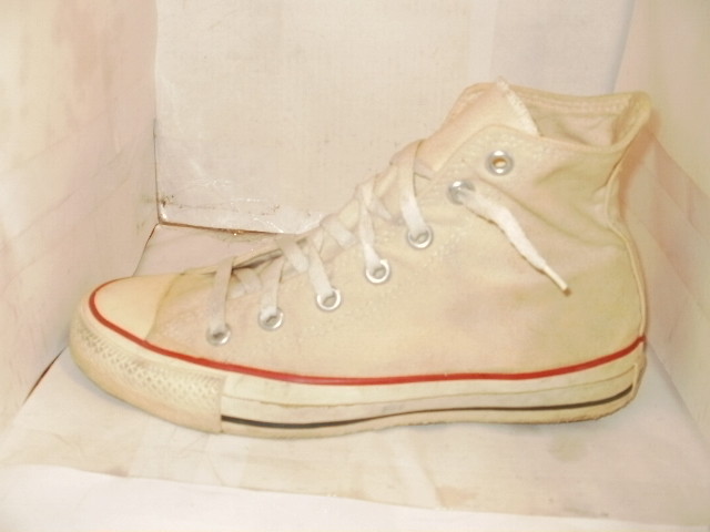 CONVERSE MENS Weiß CANVAS HIGHTOP CHUCK TAYLOR ALLSTARS Größe 6 M USA CONVERSE MENS Weiß CANVAS HIGHTOP CHUCK TAYLOR ALLSTARS Größe 6 M USA