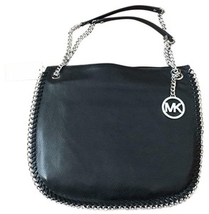 michael kors black purse with silver chain