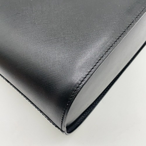 Authentic Burberry Leather Black One Shoulder Bag i020278 - Picture 12 of 18