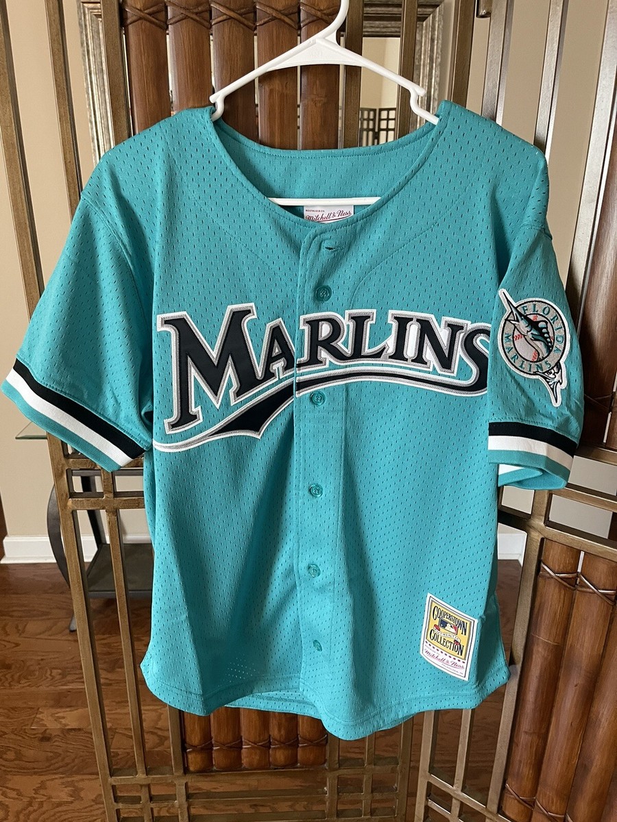 応援グッズ mitchell&ness Miami Marlins Dawson No. 8 Mitchell & Ness ANDRE DAWSON No. 8 FLORIDA MARLINS (LG