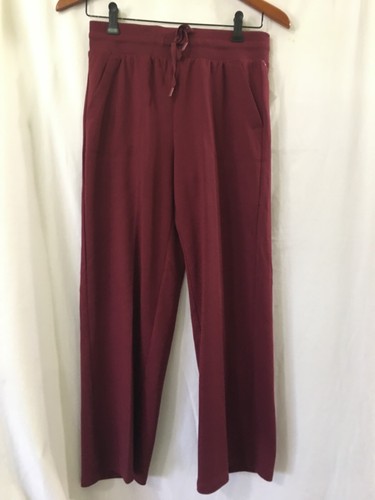 Athletic Works Women's Wine Cropped Pants sizes XS(0-2), S(4-6) NEW - Picture 5 of 8