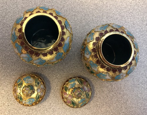 Vintage Cloisonne Enamel and Bronze Small Ginger Jar (2.5") 2 Pc Set - Imagen 5 de 6