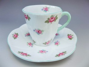 Shelley-English-Demitasse-Tea-Cup-Saucer-Set-Bone-China-Pink-Roses-Rosebud