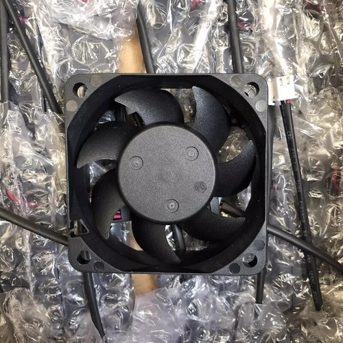 1PCS D60BV-12 6025 DC12V 0.50A 6CM 2-Pin Server Cooling Fan - Picture 2 of 2