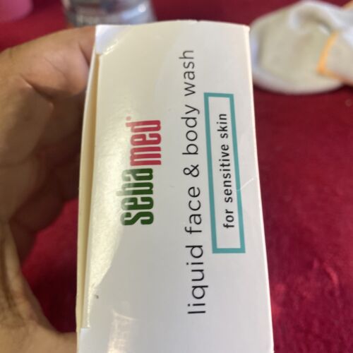 Sebamed Face and Body Wash (200 ml) Sensitive Skin Free of Soap & Alkali - Picture 6 of 11