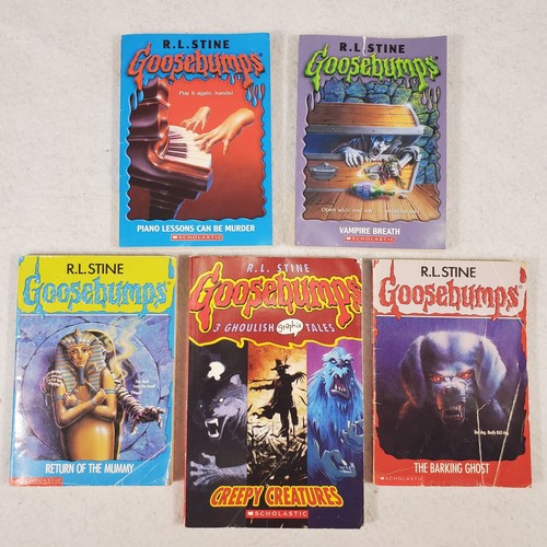 Lot of 5 Vintage Goosebumps Books Kids Chapter Horror R.L. Stine 90s - Picture 1 of 14