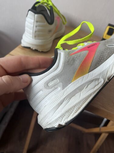 Scarpe da corsa Brooks Launch 9 da donna bianche scarpe da ginnastica - taglia 3,5 UK - Foto 9 di 19